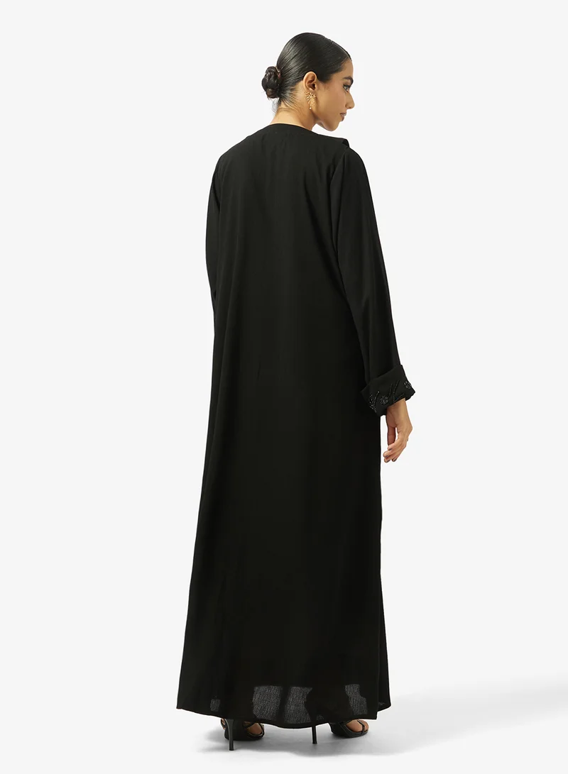 هيا كلوزيت عباءة مفتوحة مزينة بالزهور بياقة مطوية